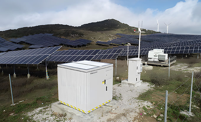 貴州：賦能智慧光伏電站自動飛行無人機+AI識別閉環(huán)智能巡檢