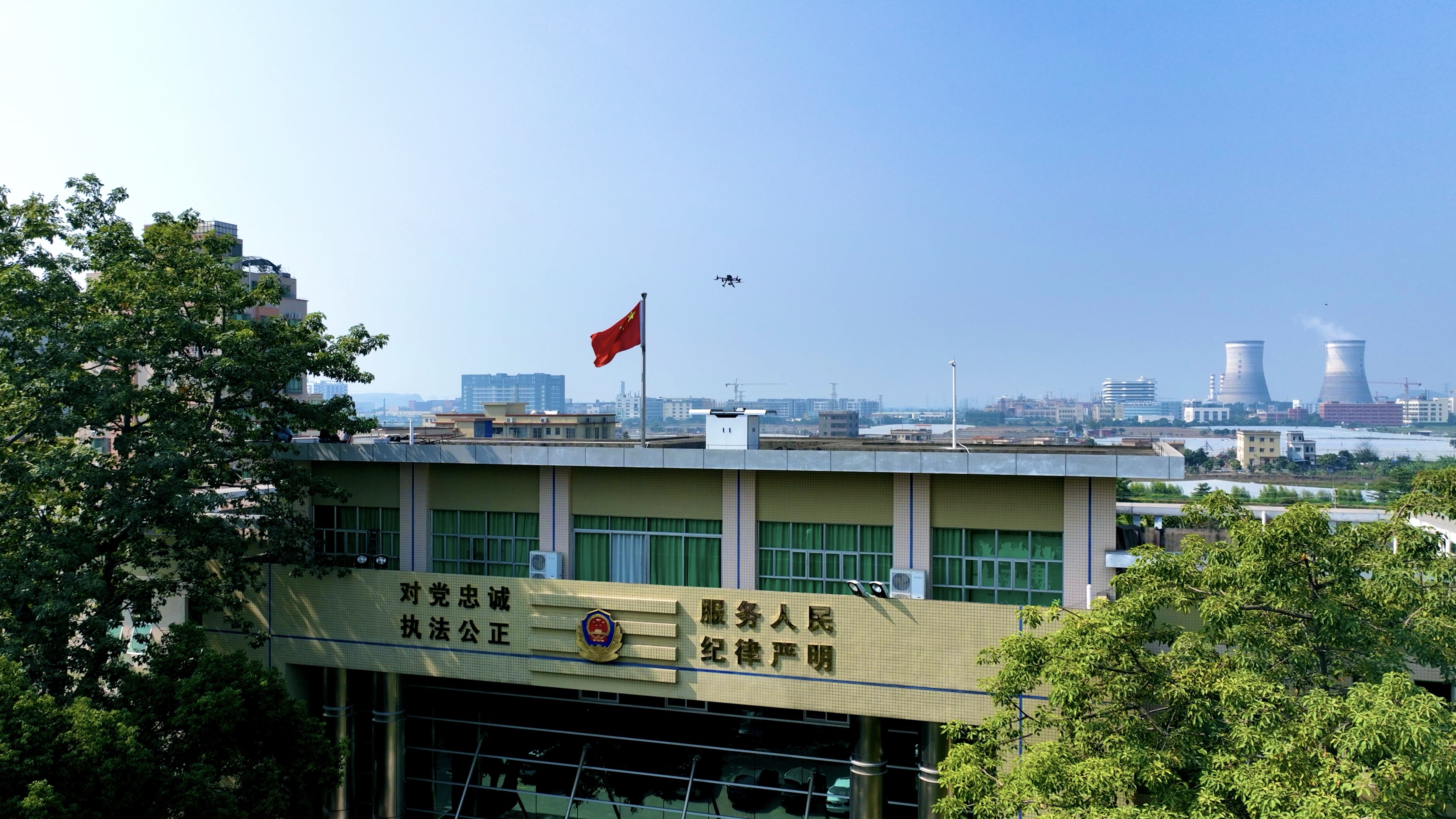 無人機(jī)自動巡邏助陣，廣東公安全面提升新質(zhì)戰(zhàn)斗力